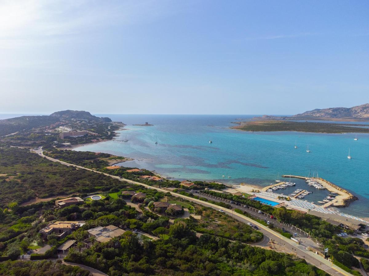 Unahotels Club Hotel Ancora Stintino Buitenkant foto