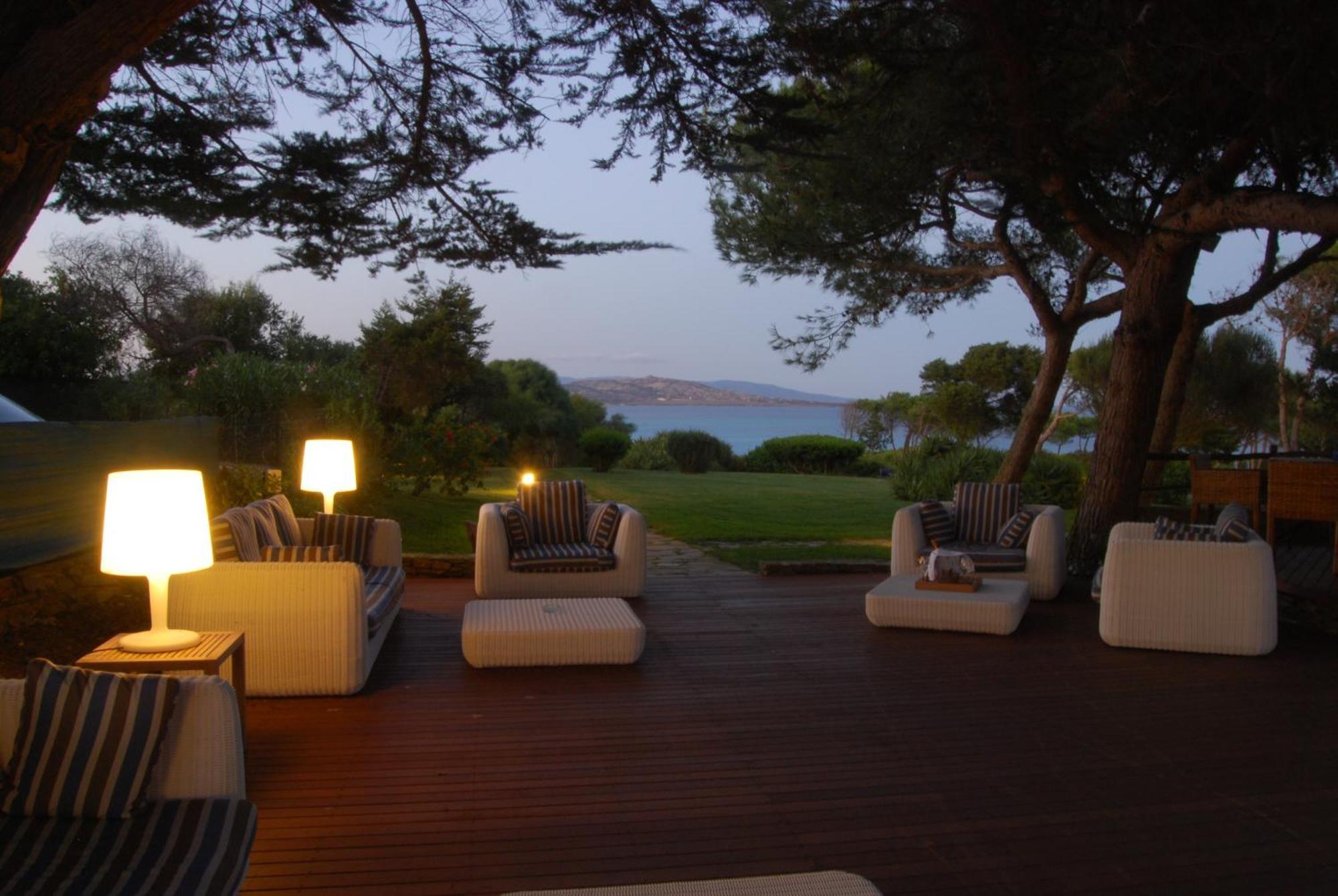 Unahotels Club Hotel Ancora Stintino Buitenkant foto